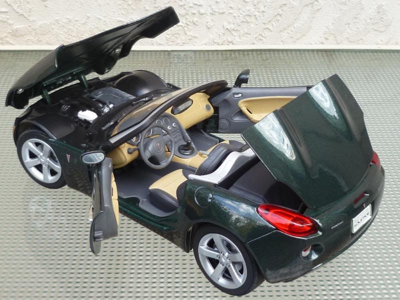 YM's Pontiac Solstice Roadster DX Sedan Coupe Convertible